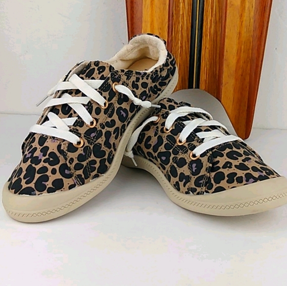 Time&Tru Shoes - ❤️ BUNDLE ONLY ❤️ Leopard Print Classic No Tie Comfort Fit Tennis